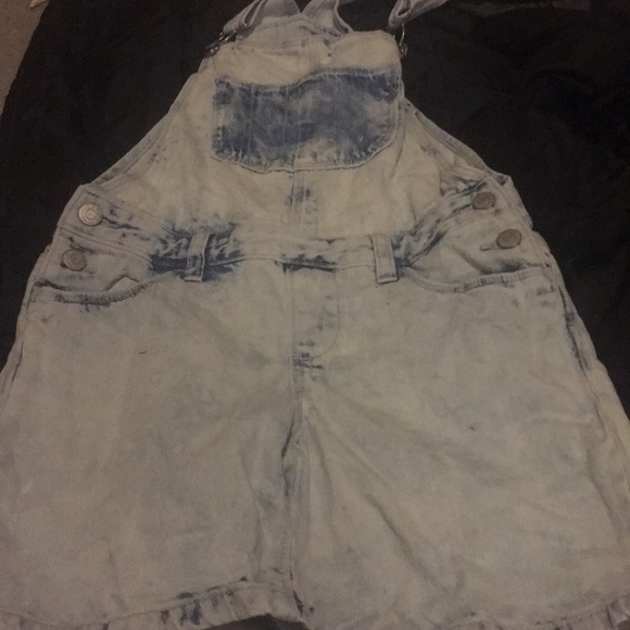 Overalls - Picture 1 of 4